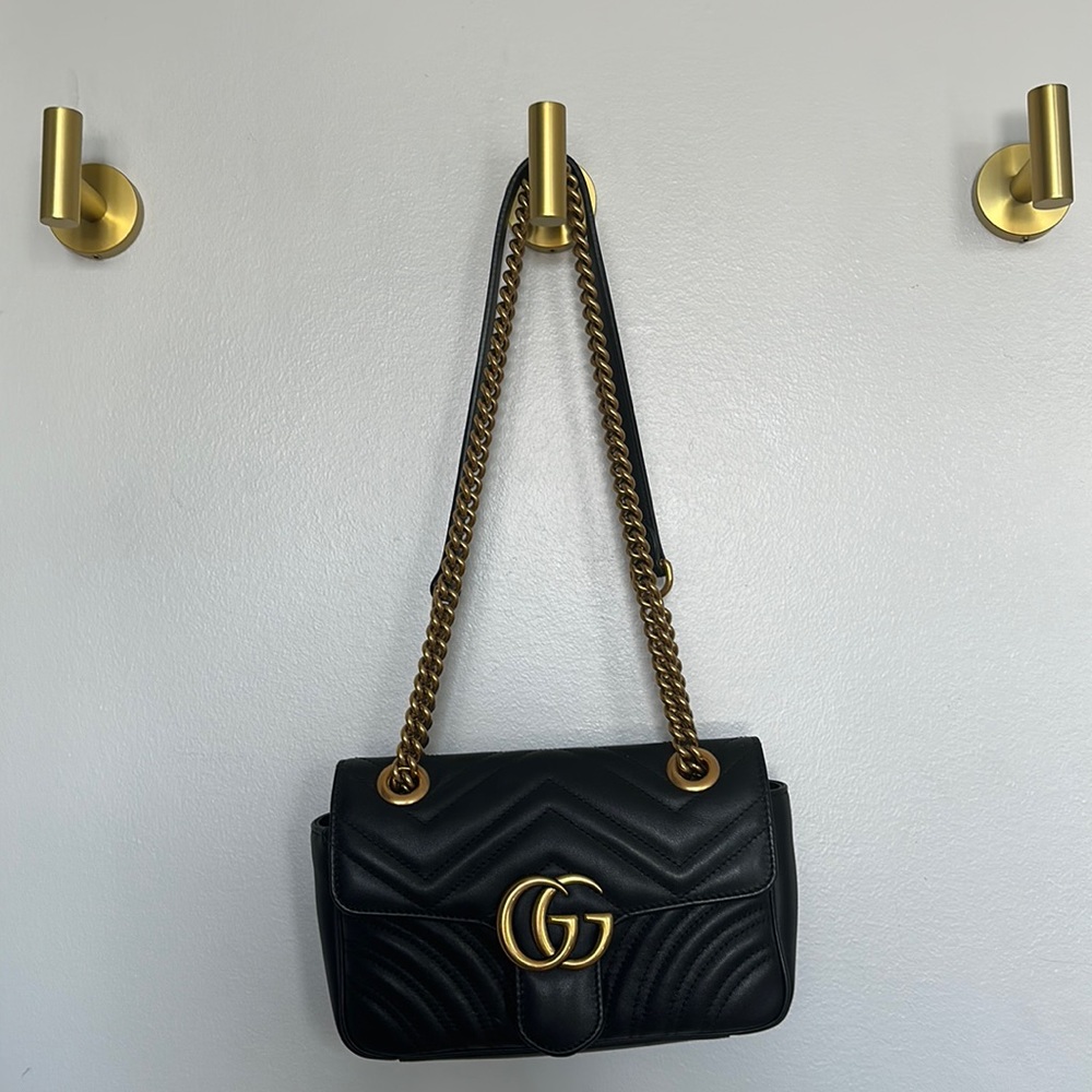 GG Marmont Mini Shoulder Bag